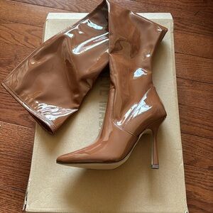VIKTORY PATENT OVER THE KNEE BOOT STEVE MADDEN COGNAC SZ 6.5
